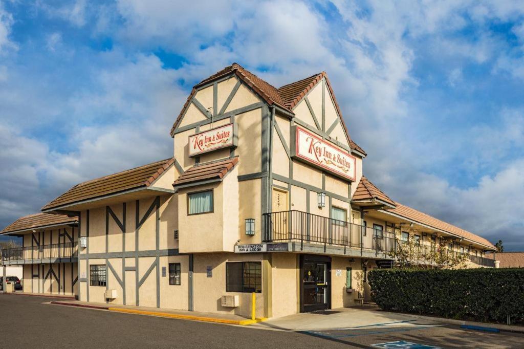Lemon Heights Inn Tustin Extérieur photo